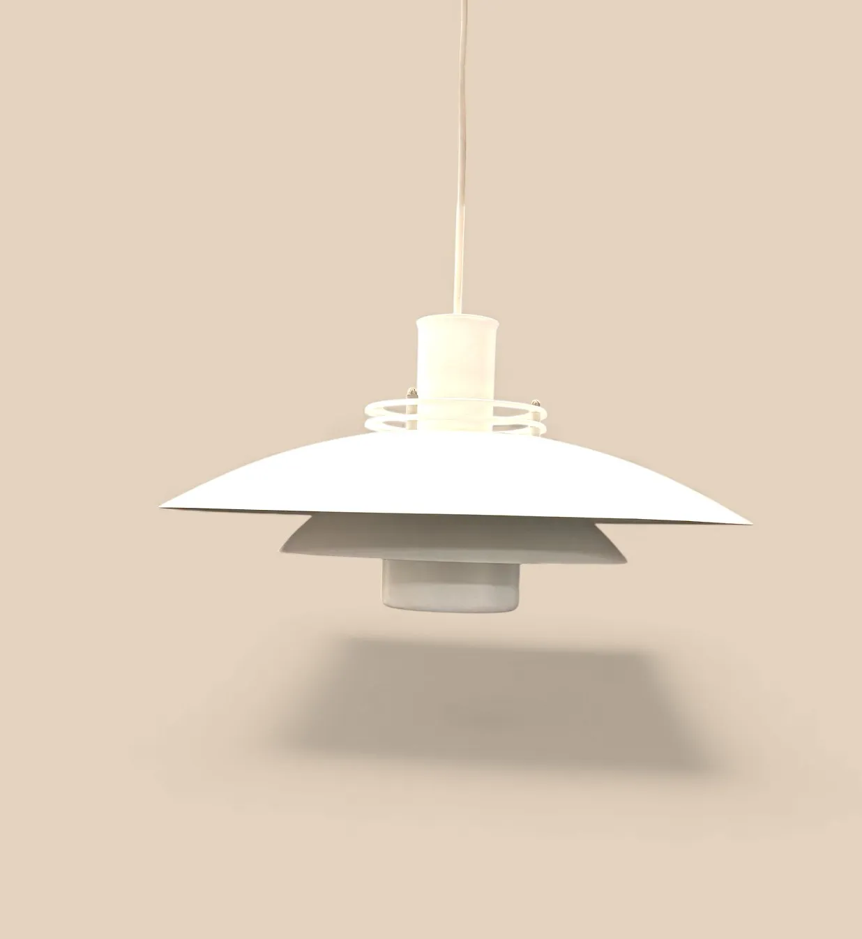 Duńska lampa wisząca Form-Light, model 80141